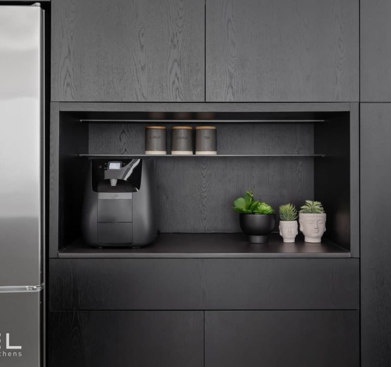 מטבח דגם BLACK WOOD